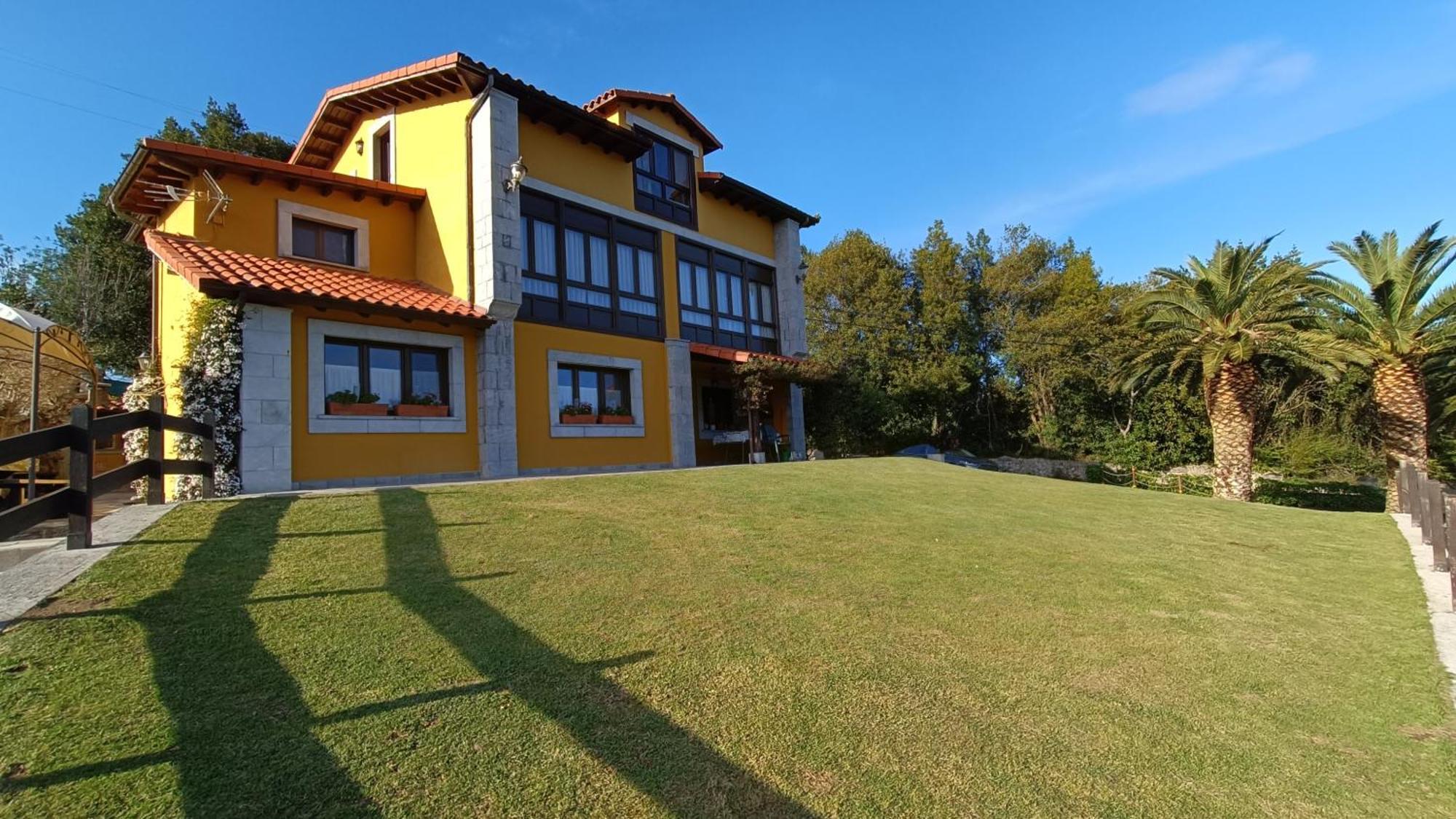 Affittacamere El Corral Del Acebo Nueva Esterno foto